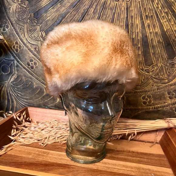 Vintage 1960s Midmod Halper Brothers Exclusive Handmade Italian Lambs Wool Hat - Picture 3 of 9